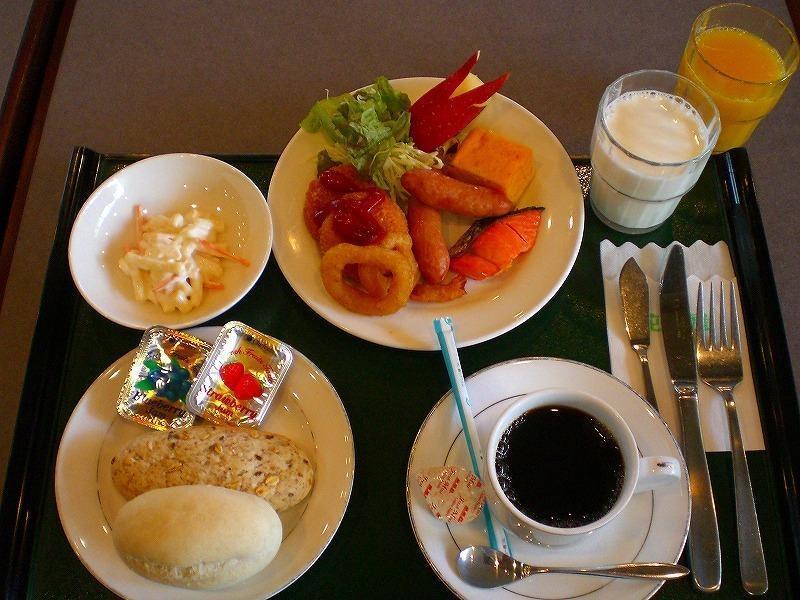 Hotel Route-Inn Toyama Ekimae Eksteriør bilde