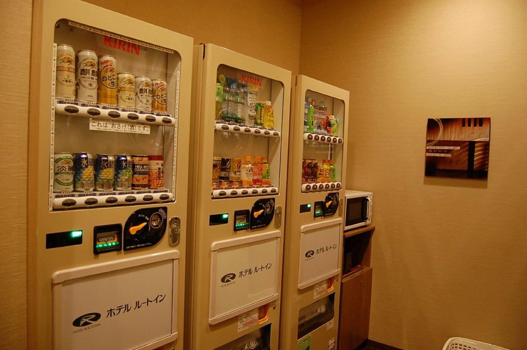 Hotel Route-Inn Toyama Ekimae Eksteriør bilde